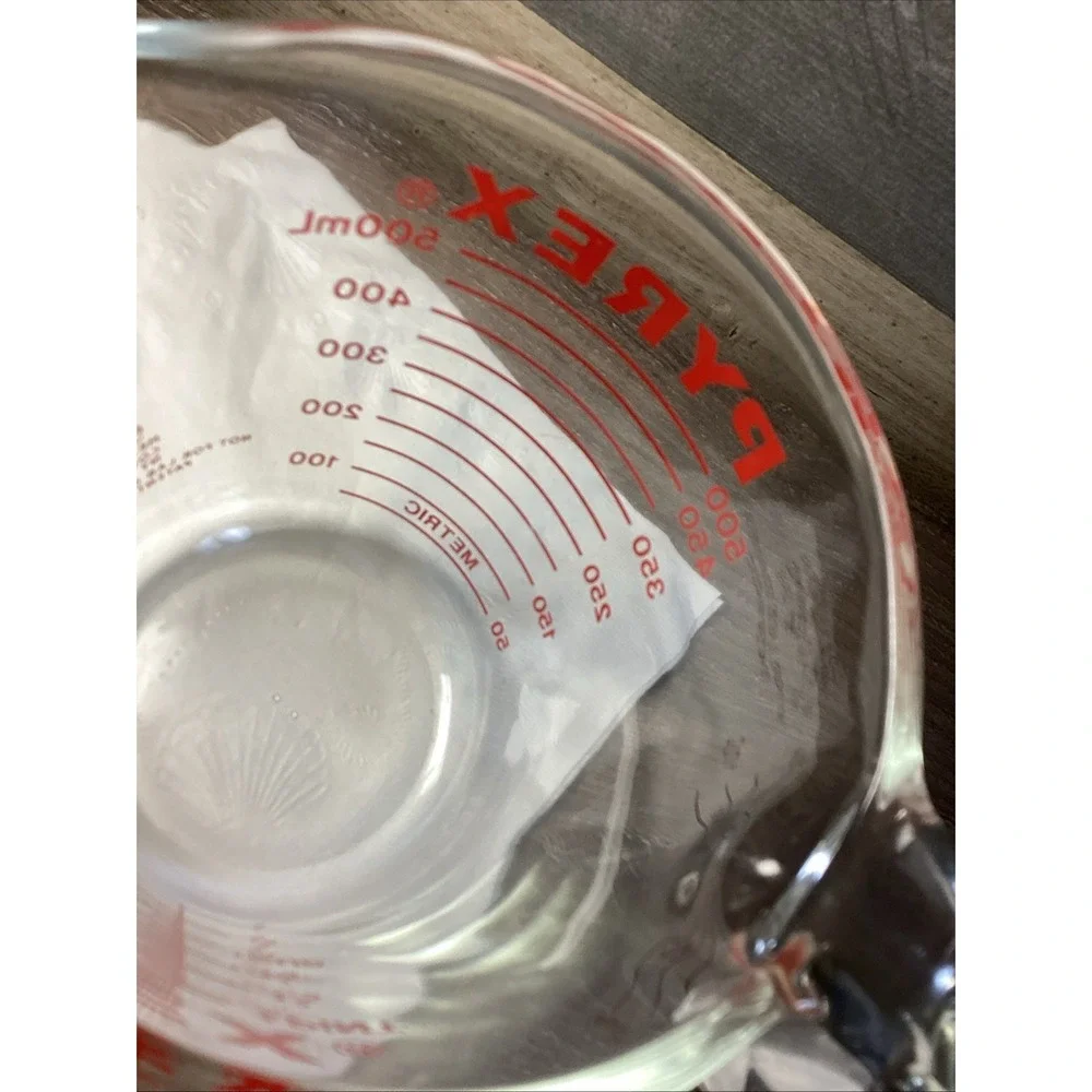 Vintage Pyrex 516 2 Cup Measuring Cup Red Letter Patent Pending Open J Handle